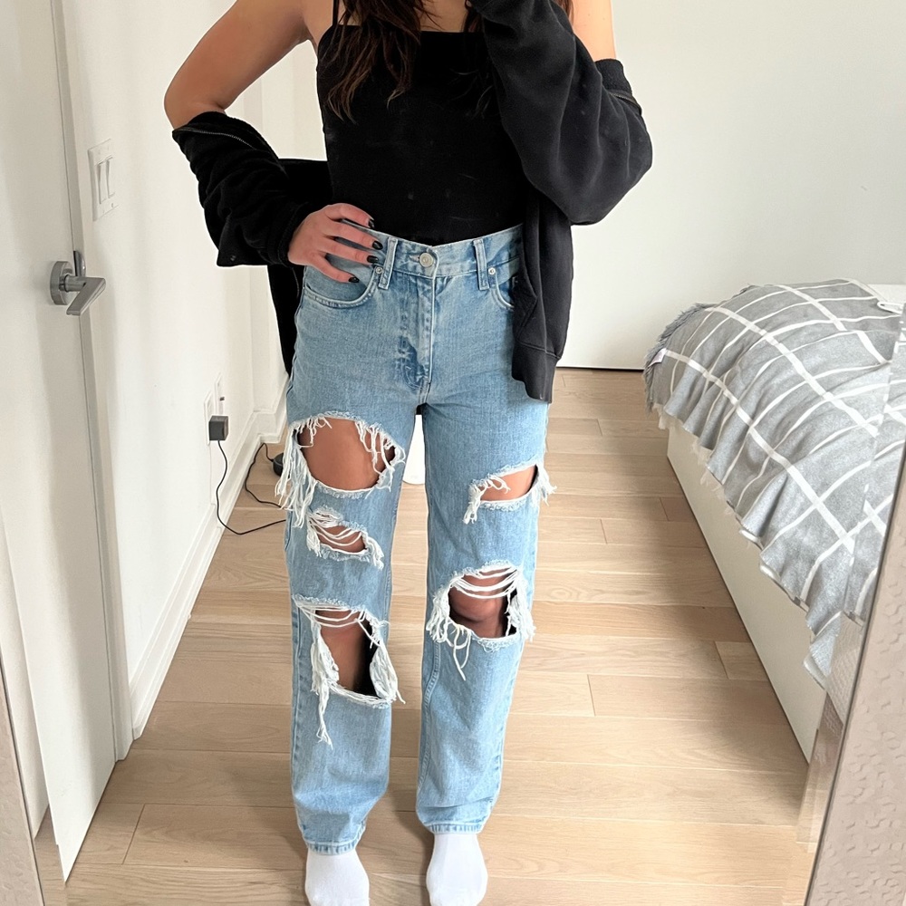 Distressed Jeans